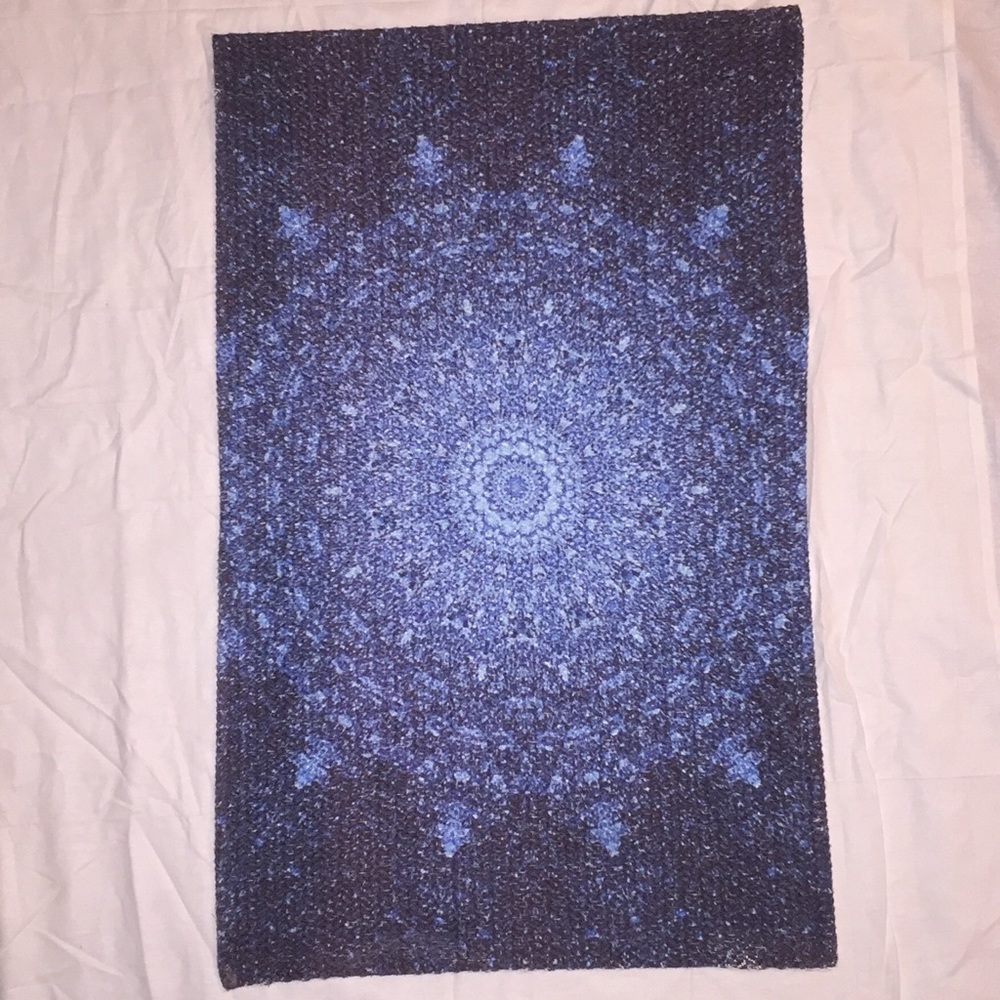 Mandala bath mat knit rug